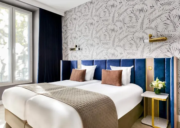 Opera Opal Hotel