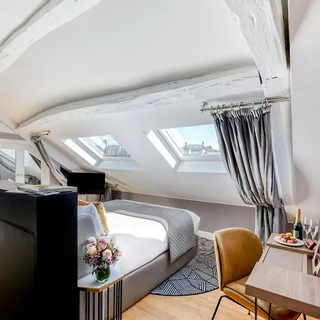 Opera Opal Hotel